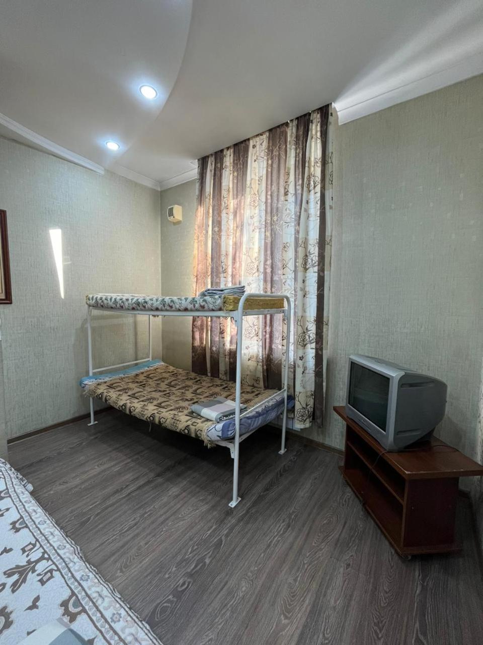 Apartments On Mustafa Ozturk Almaty Quarto foto